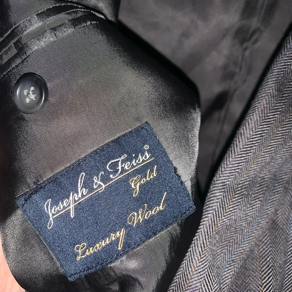 Joseph & Feiss Charcoal Blazer Size 44 Short